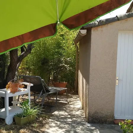 Hébergement de vacances Cosy Idéal Couple Avec Cuisine&wifi